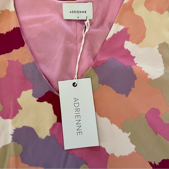 Adrienne V-Neck Blouse Top Pink Purple Beige Coral Taupe Print Women’s Small NEW - Picture 3 of 8